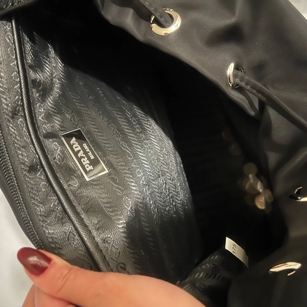 Prada backpack - Picture 7 of 9